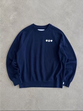 Province of Canada Navy Crewneck Sweatshirt Adult Medium Ghost Heart Graphic